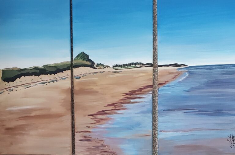 Sylvie Cayouette, Penderosa Beach à la marée basse - Penderosa Beach at Low Tide, Triptyque acrylique sur toile, 2024, paysages marins